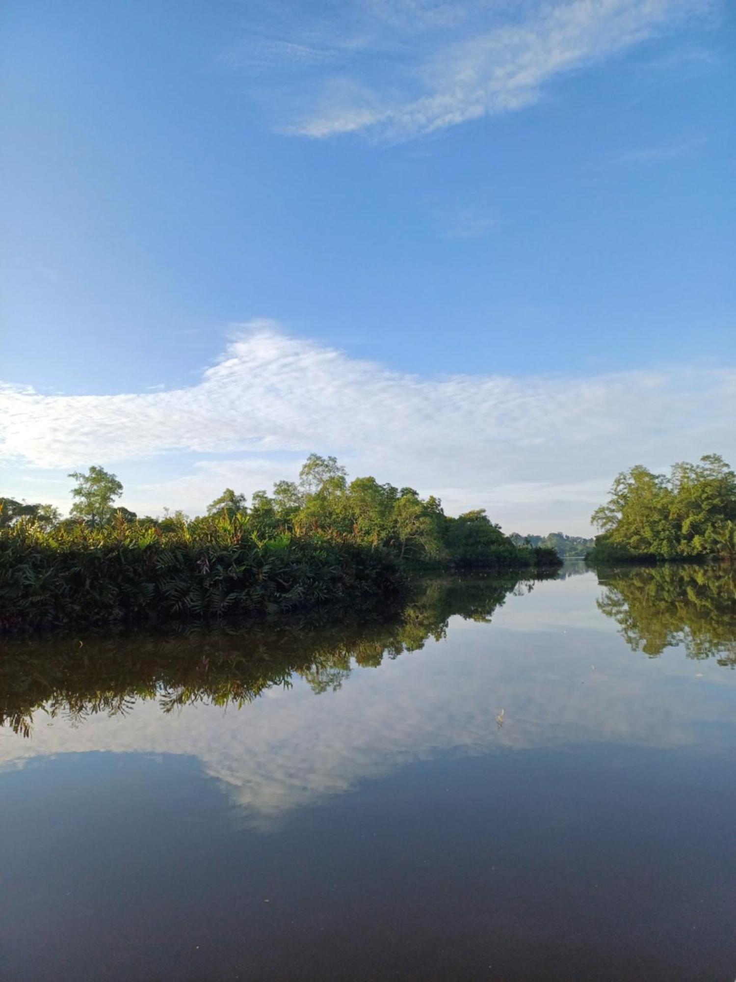 Villa River View Aluthgama Esterno foto